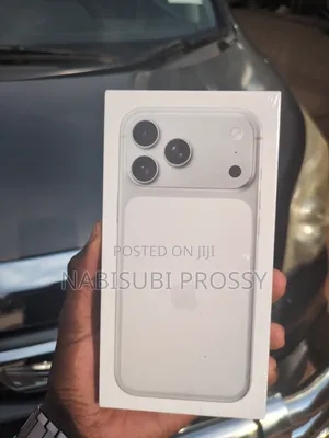 New Apple iPhone 17 Pro Max 256 GB Silver