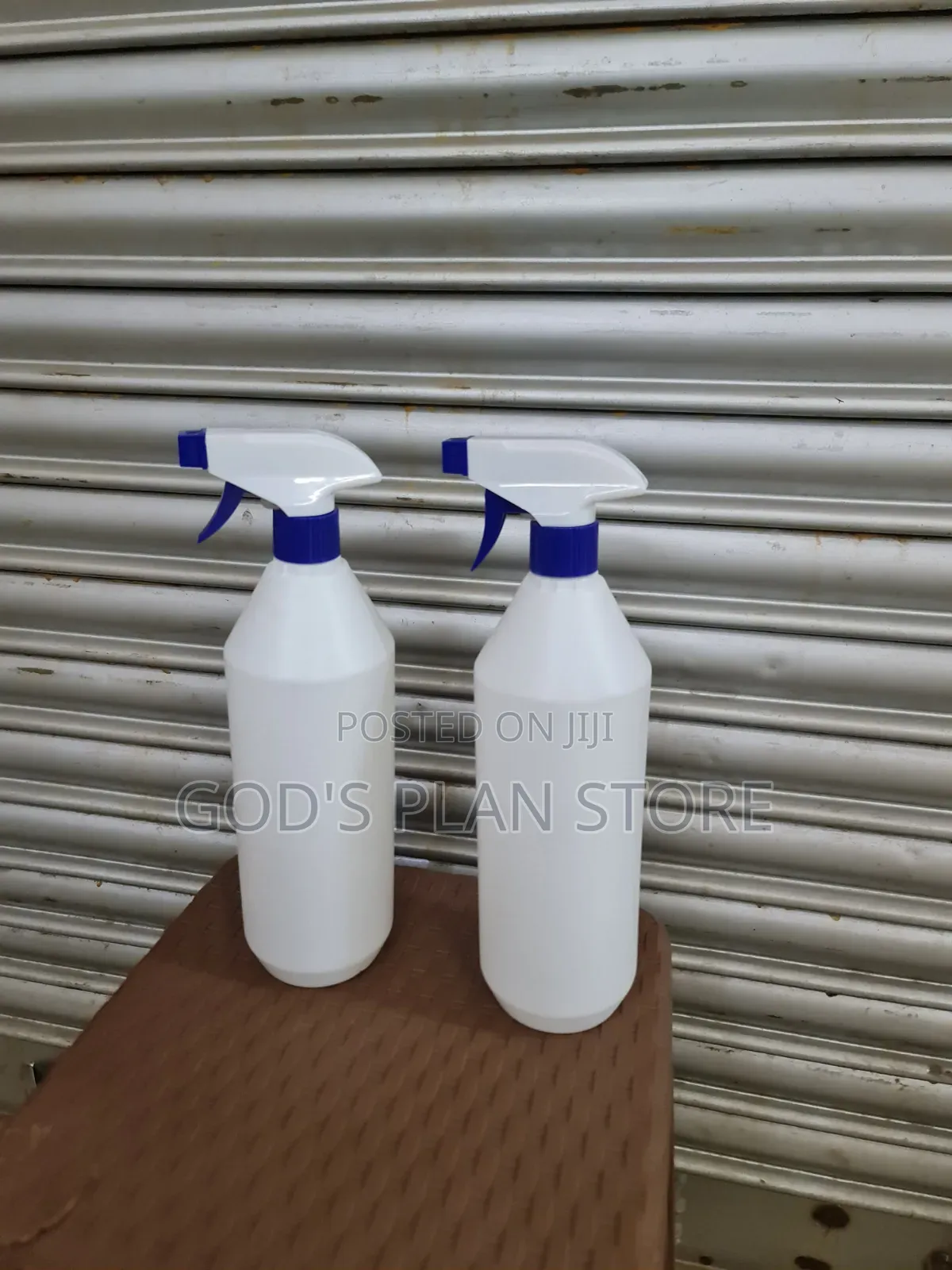 Blue Trigger Nozzle Plastic Spray Bottles Spray Bottles 1L