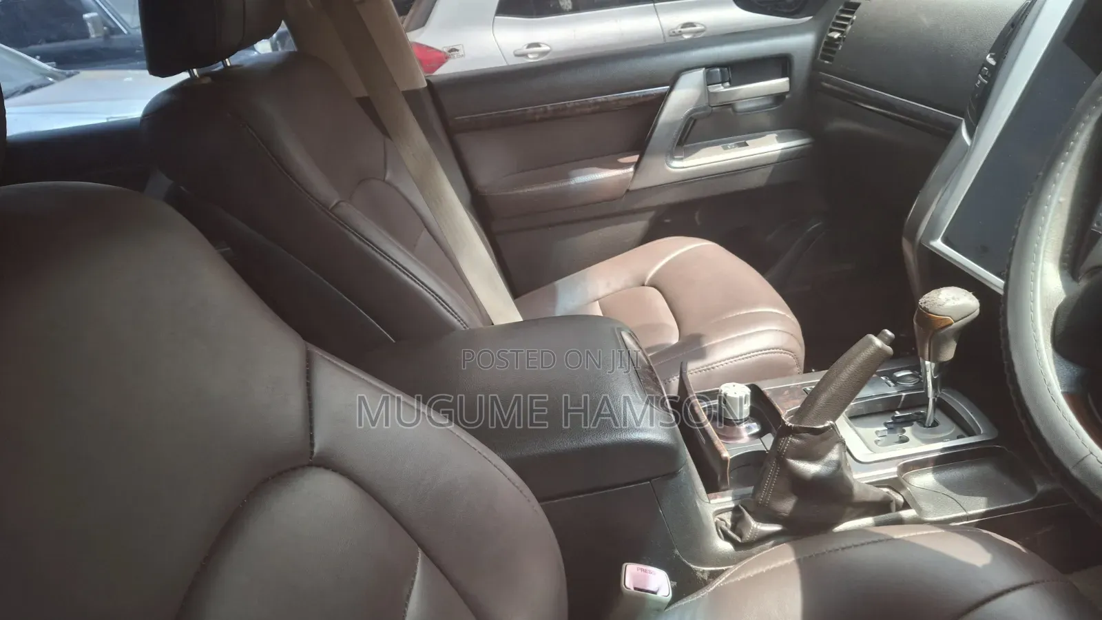 Toyota Land Cruiser 2012 White