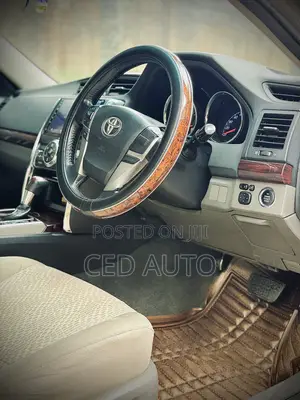 Toyota Mark X 2010 Silver
