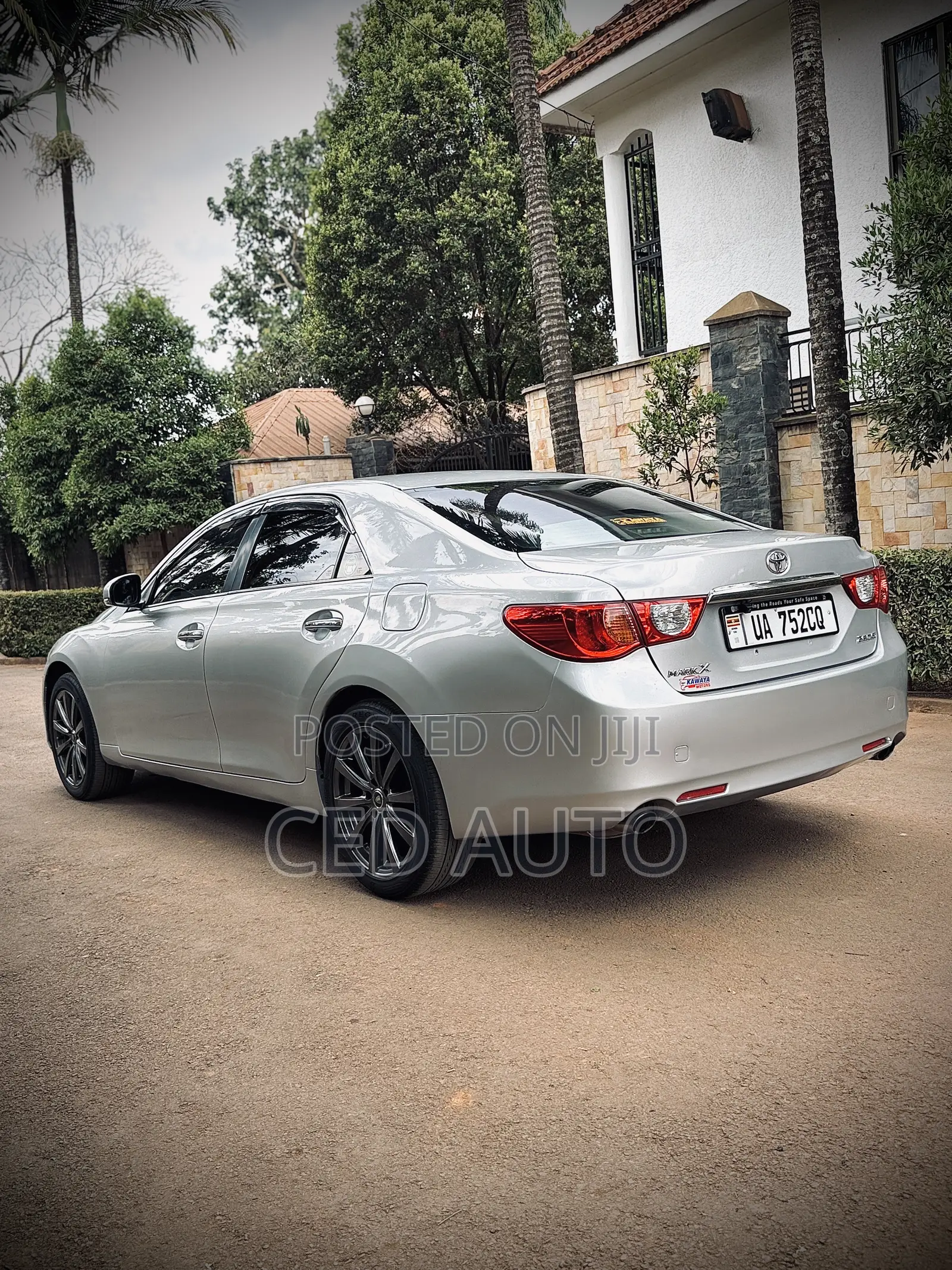 Toyota Mark X 2010 Silver