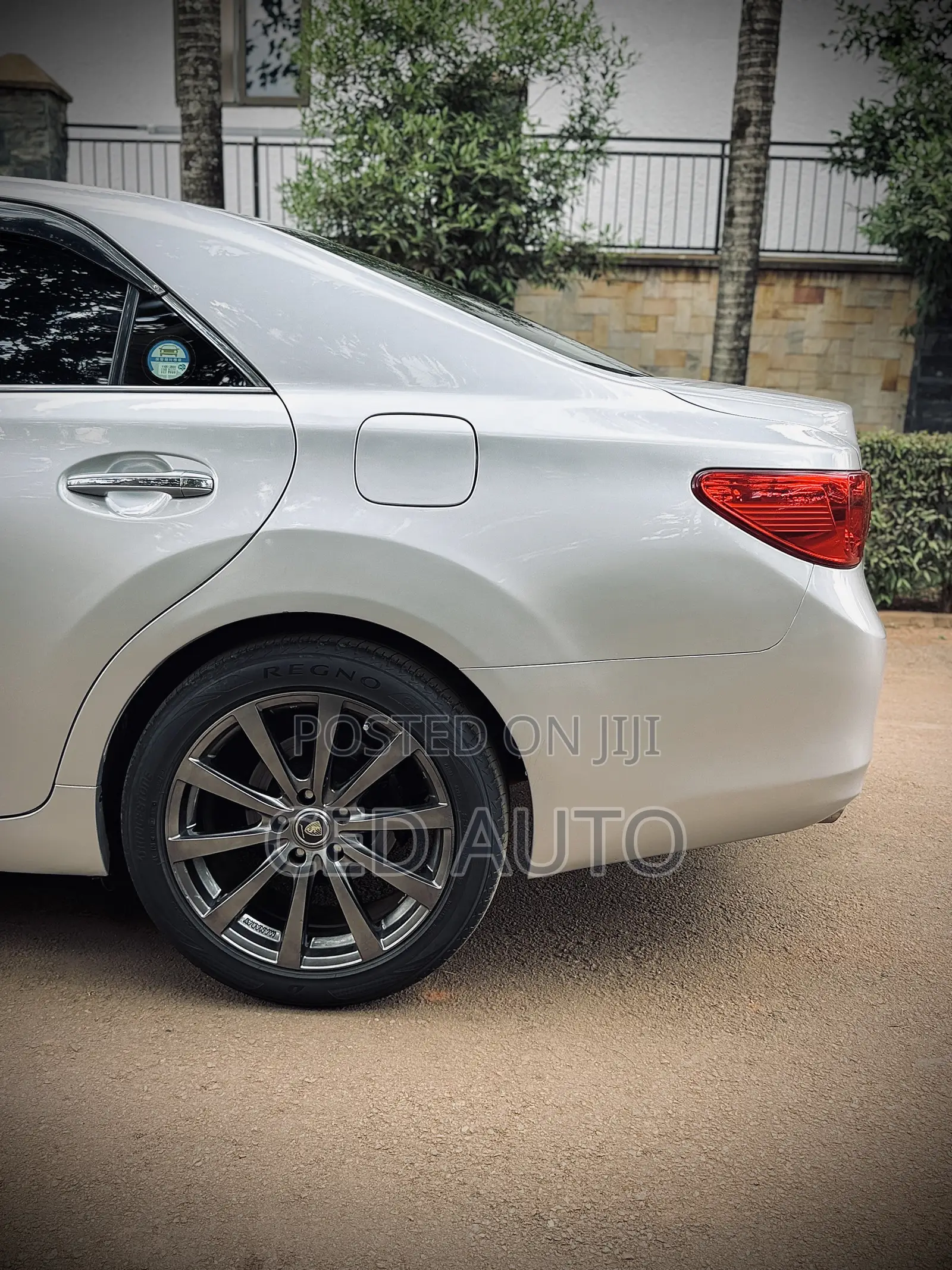 Toyota Mark X 2010 Silver