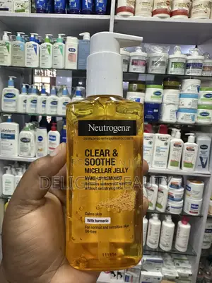 Neutrogena Clear Soothe Micellar Jelly Make-Up Remover