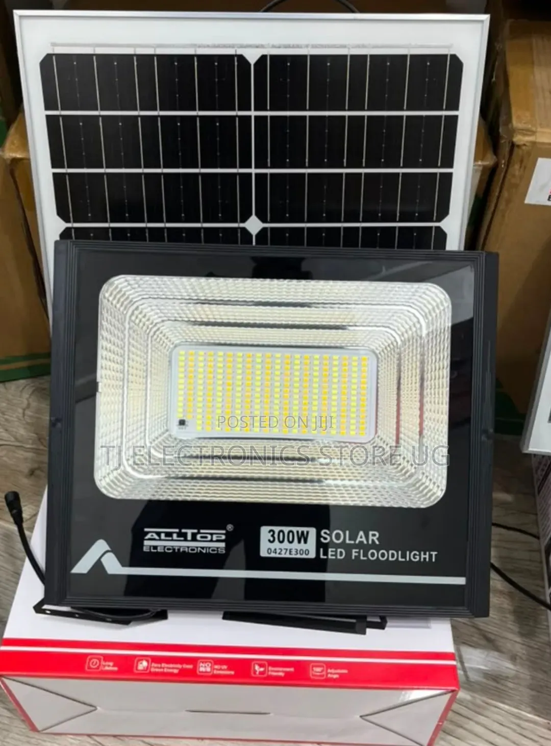 300W Solar Floodlight