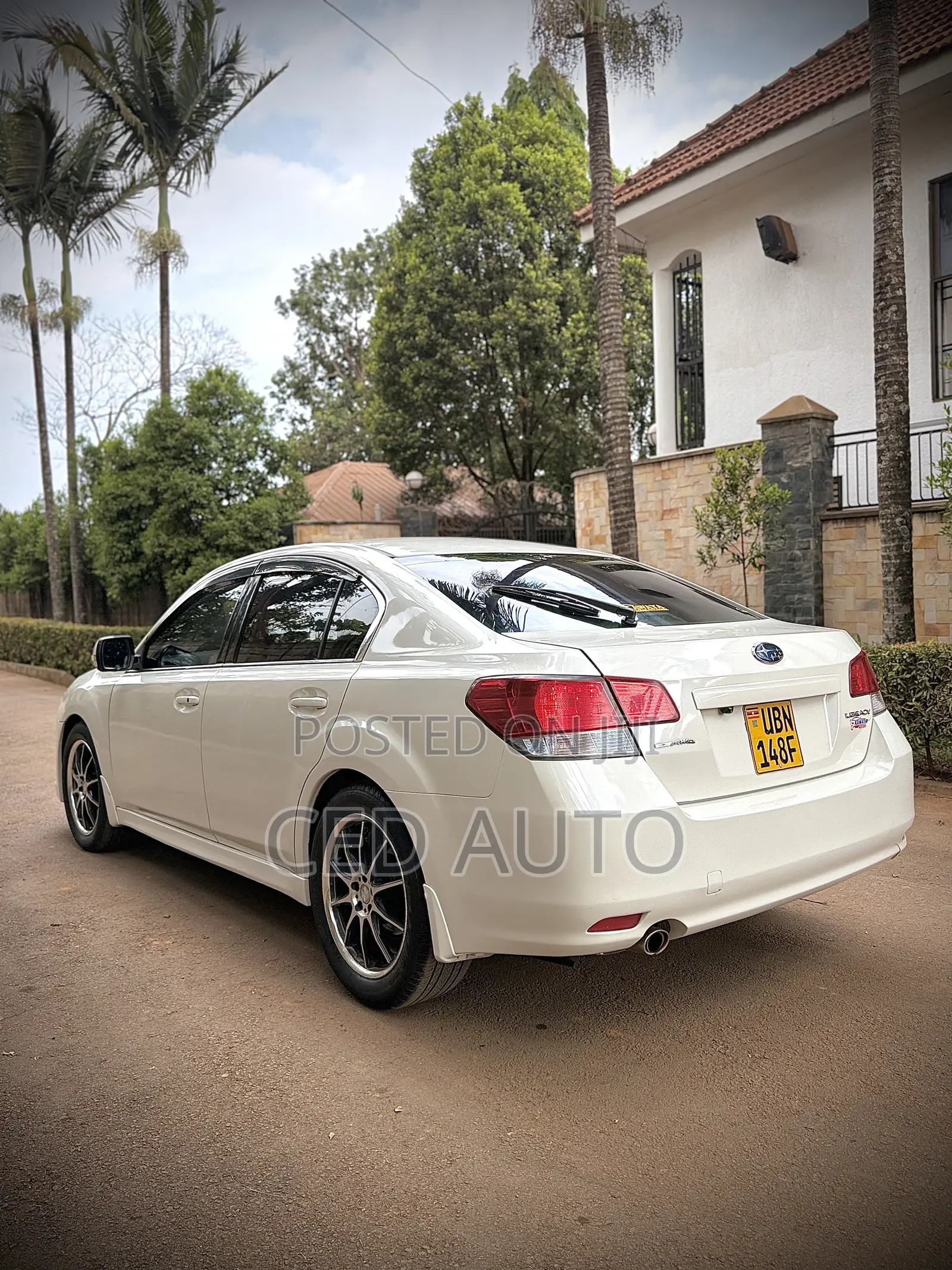 Subaru Legacy 2011 White