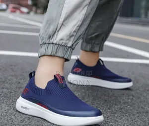 Sketcher Sneaks
