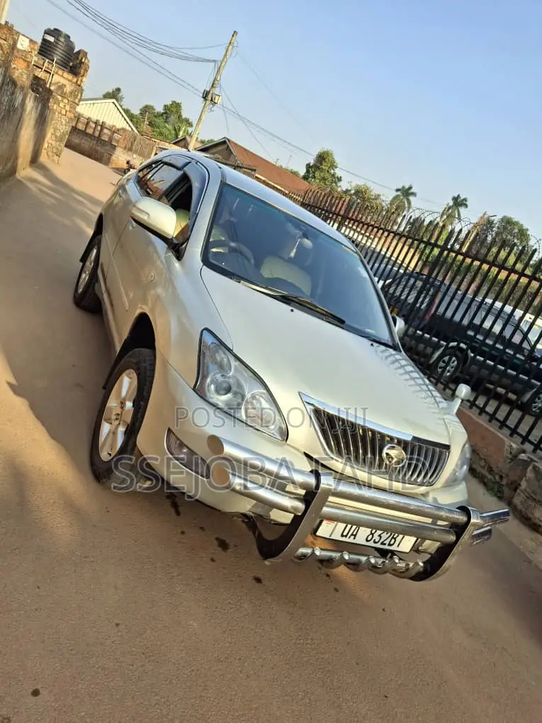 Toyota Harrier 2012 Gold