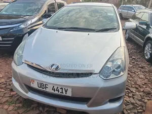 Toyota Wish 2006 Silver