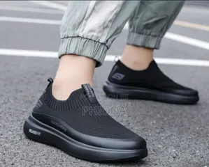 Sketcher Sneaks