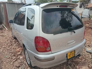 Toyota Corolla Spacio 2002 Silver