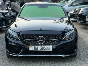 Mercedes-Benz C200 2015 Black