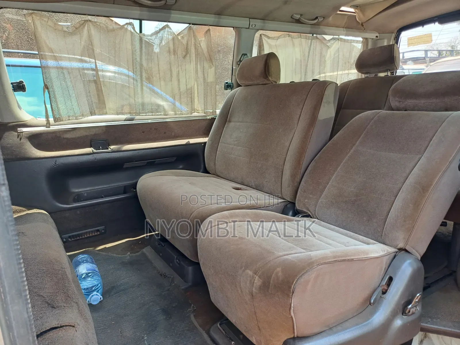 Toyota HiAce 2006 White