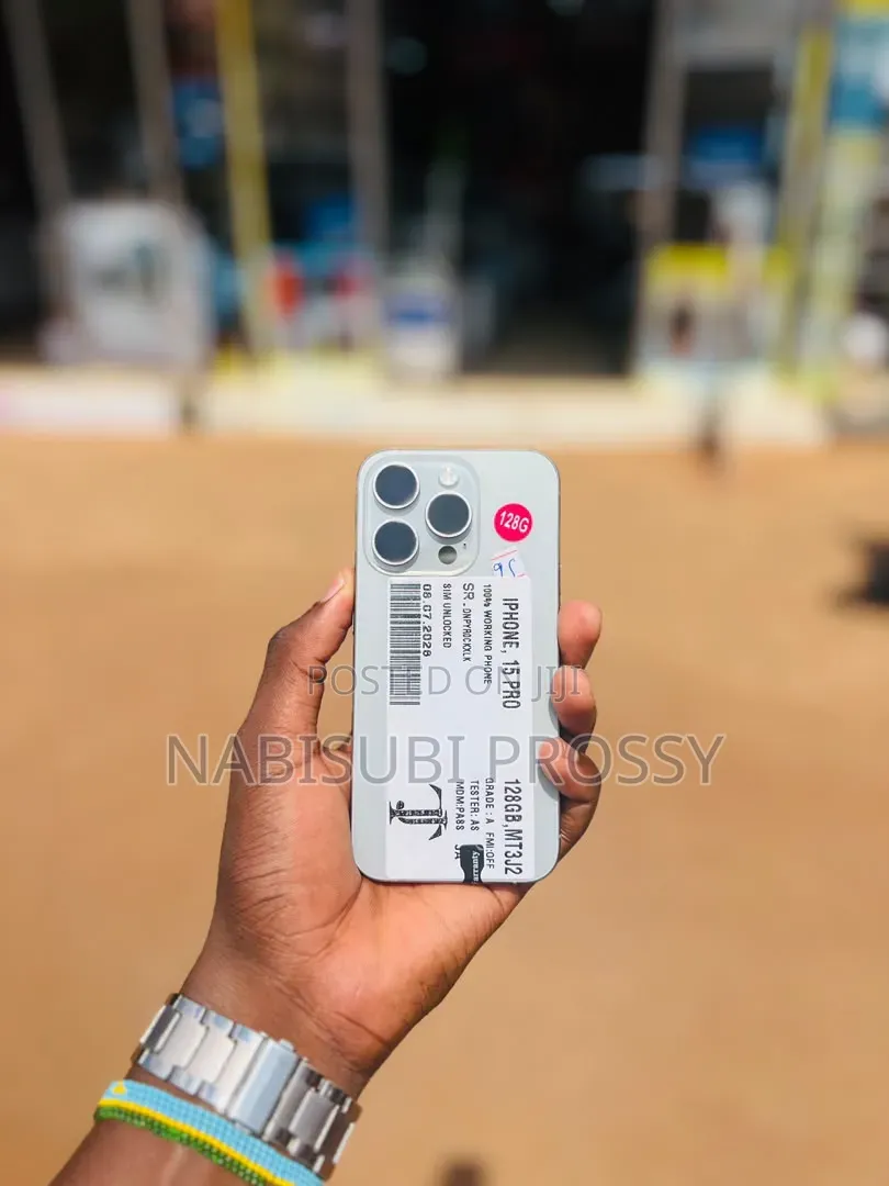 Apple iPhone 15 Pro 128 GB Silver