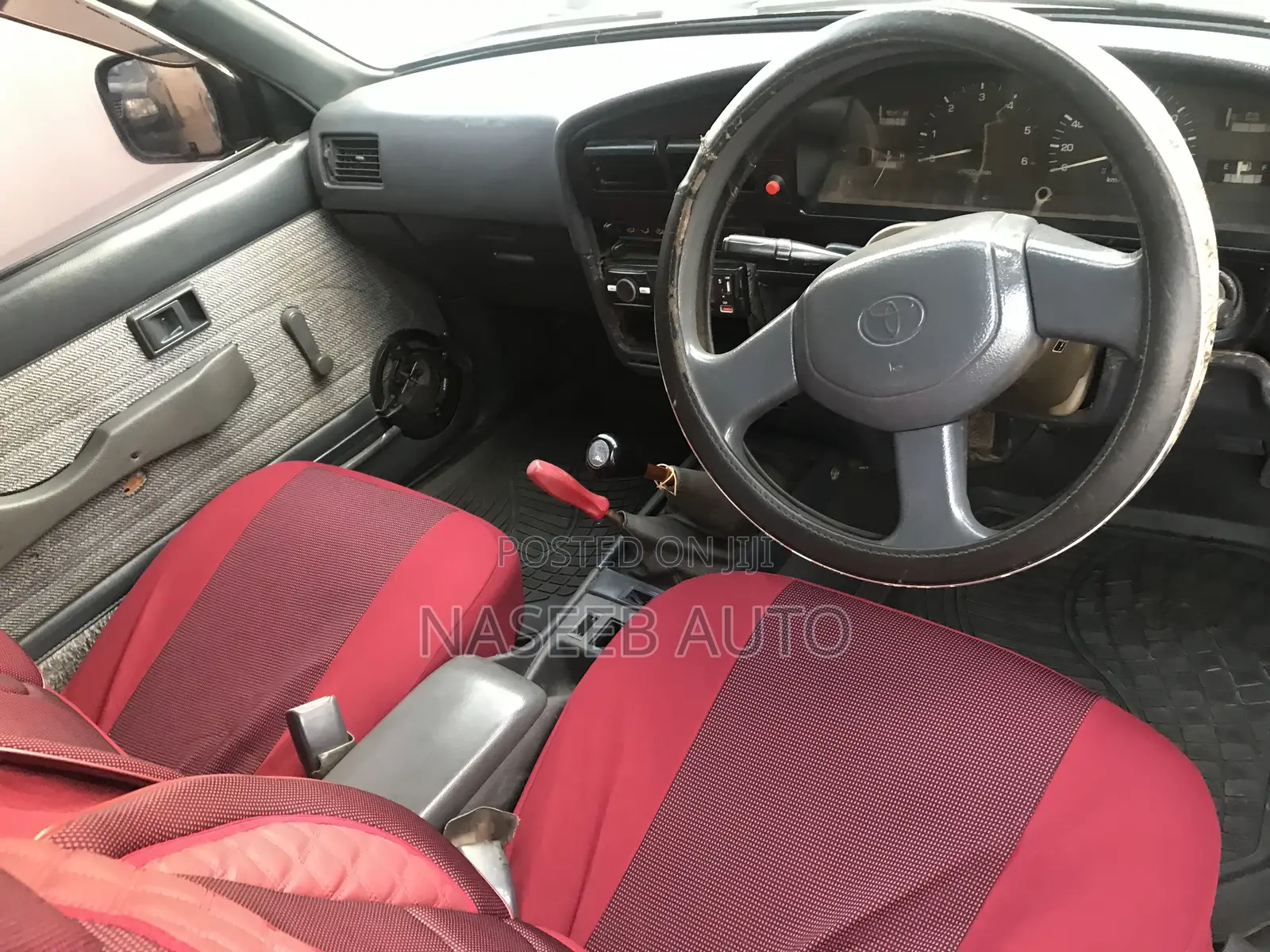 Toyota Hilux 2000 Green