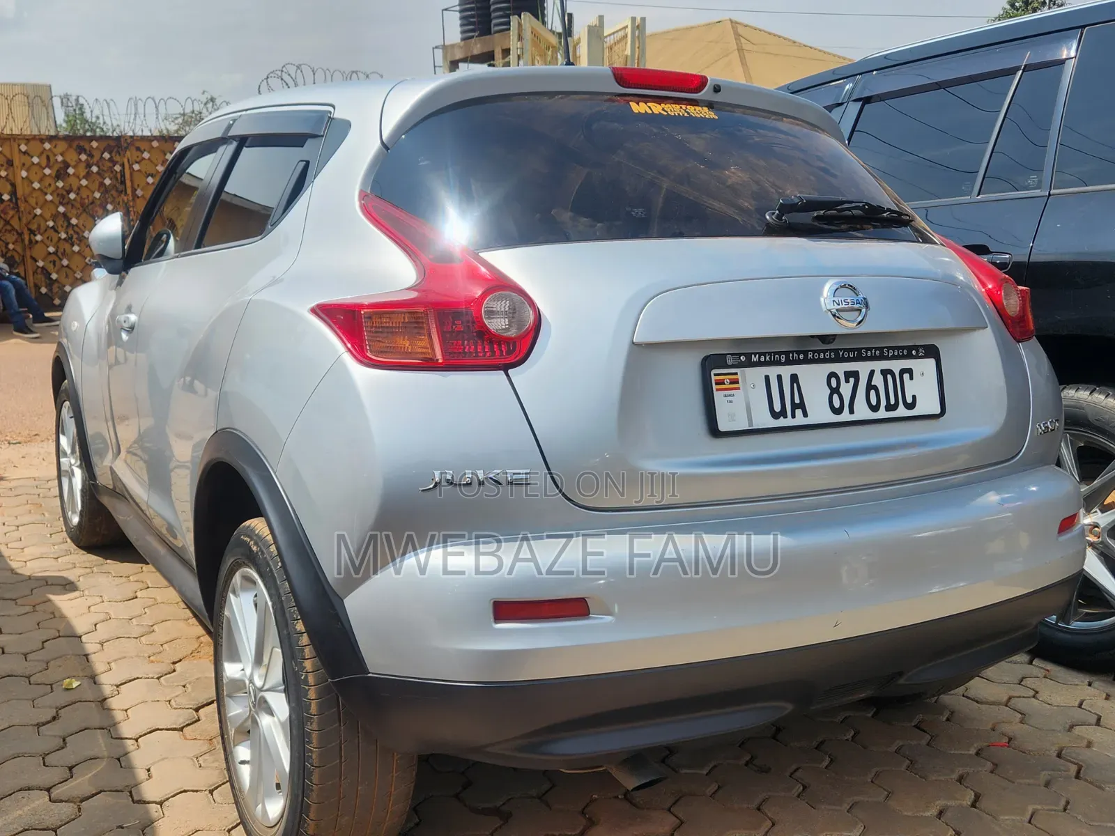 Nissan Juke 2011 Silver