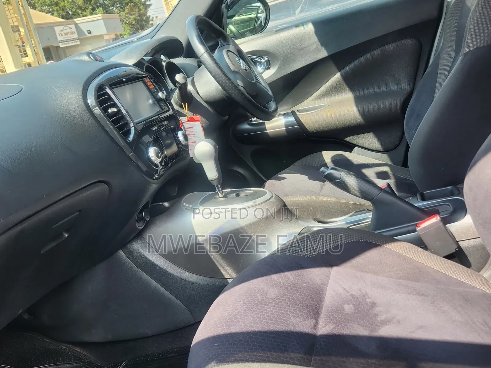 Nissan Juke 2011 Silver