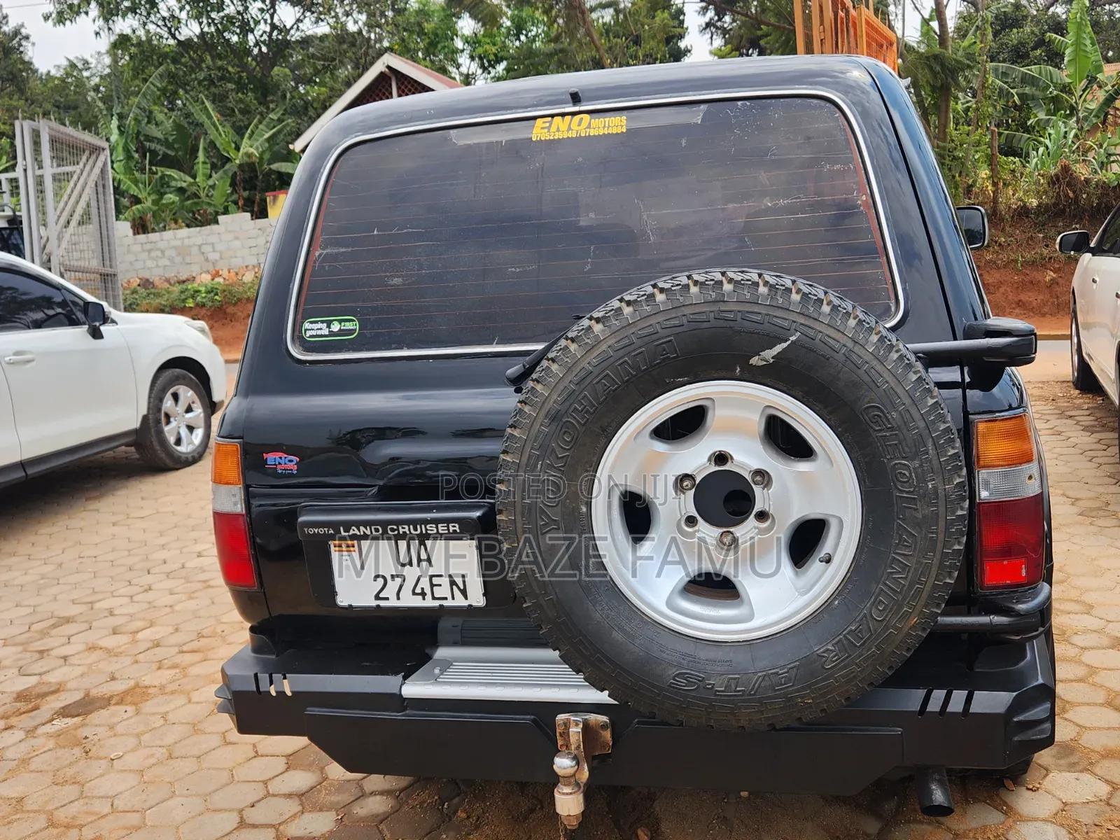 Toyota Land Cruiser 2000 Black