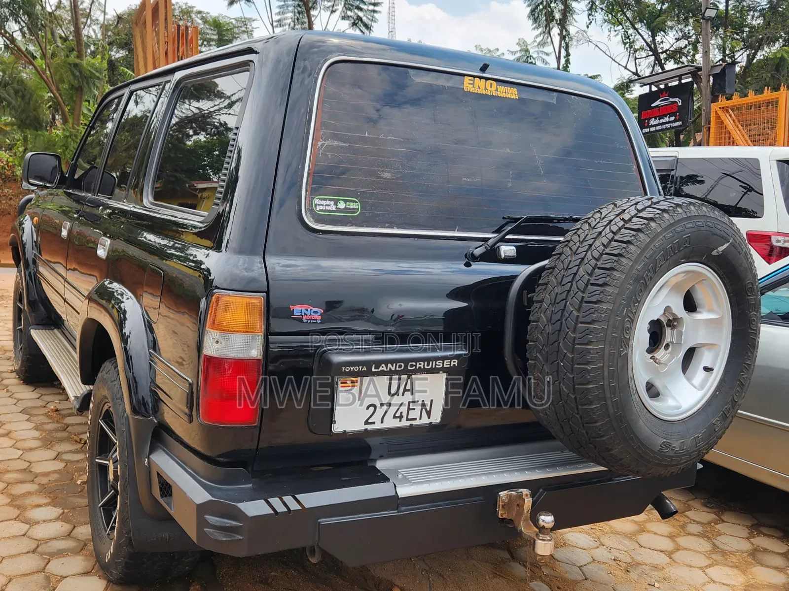 Toyota Land Cruiser 2000 Black