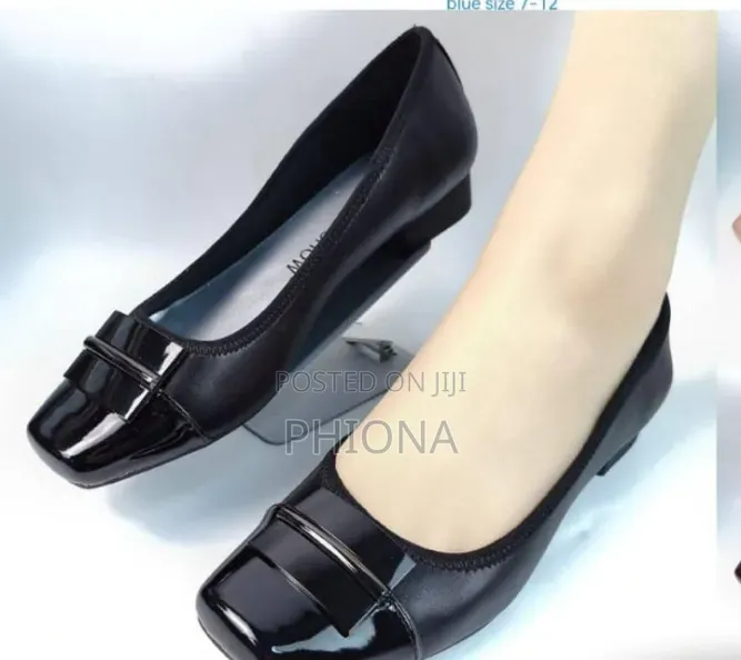Three Show Wedged Shoes