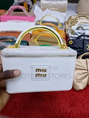Ladies Classic Flap Bag