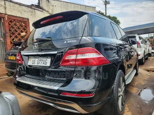 Mercedes-Benz M Class 2015 Black
