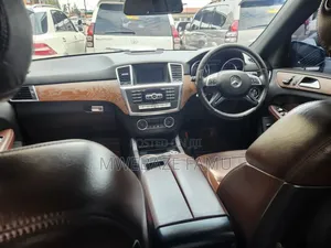 Mercedes-Benz M Class 2015 Black