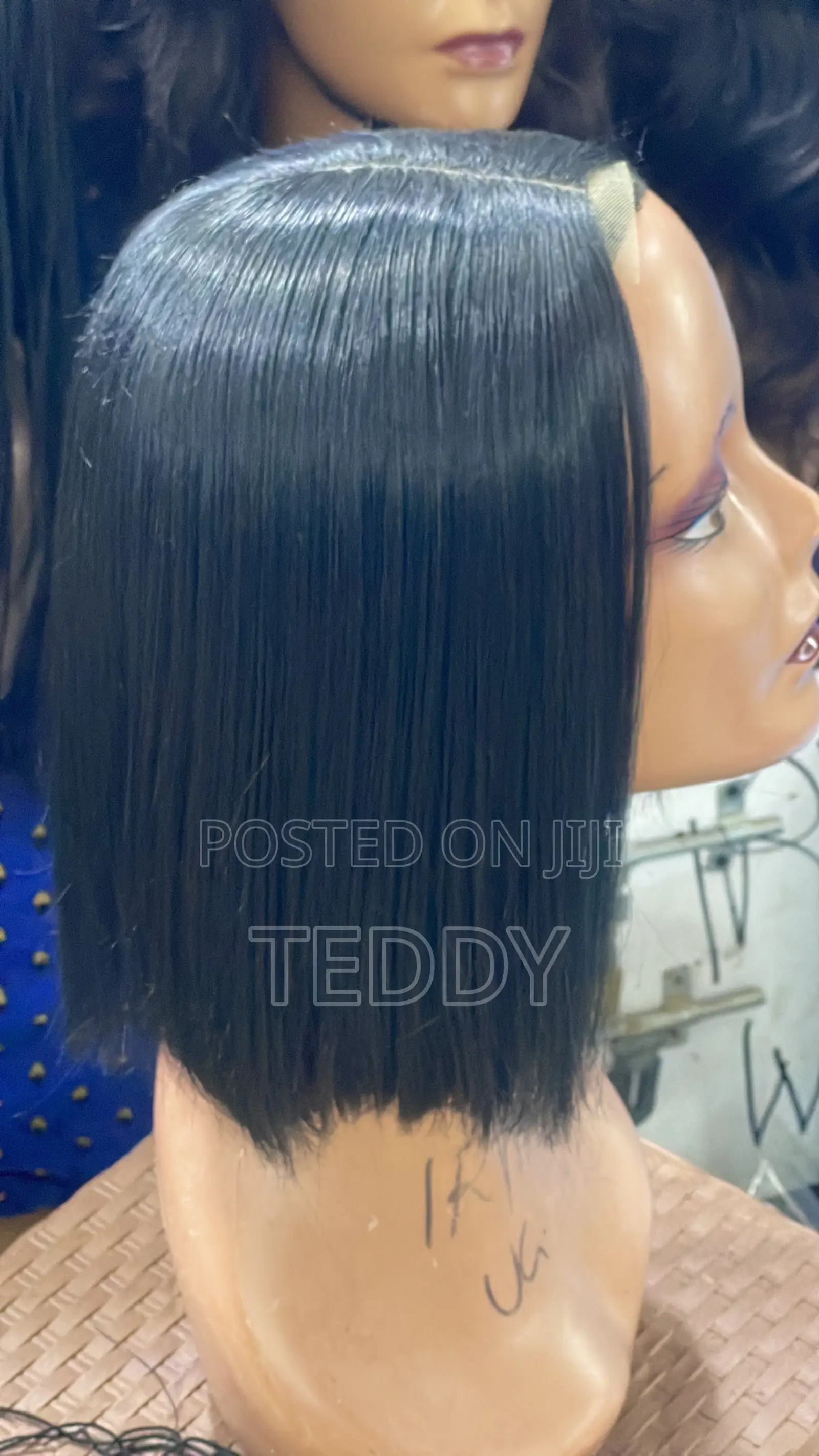 Bob Wigs/Fringe