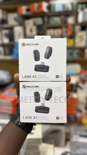 Hollyland LARK A1 Wireless Lavalier Mic Duo