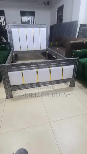 Gold Stickers 4by6 Bed