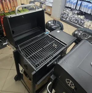 Heavy-Duty BBQ Charcoal Grill