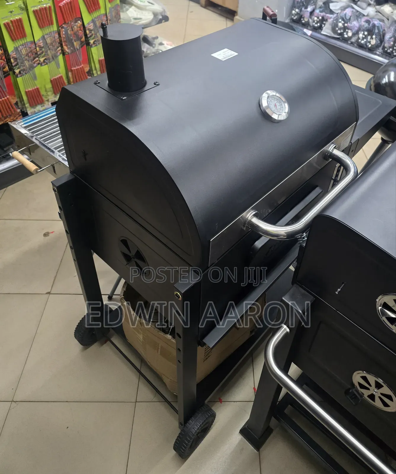 Heavy-Duty BBQ Charcoal Grill