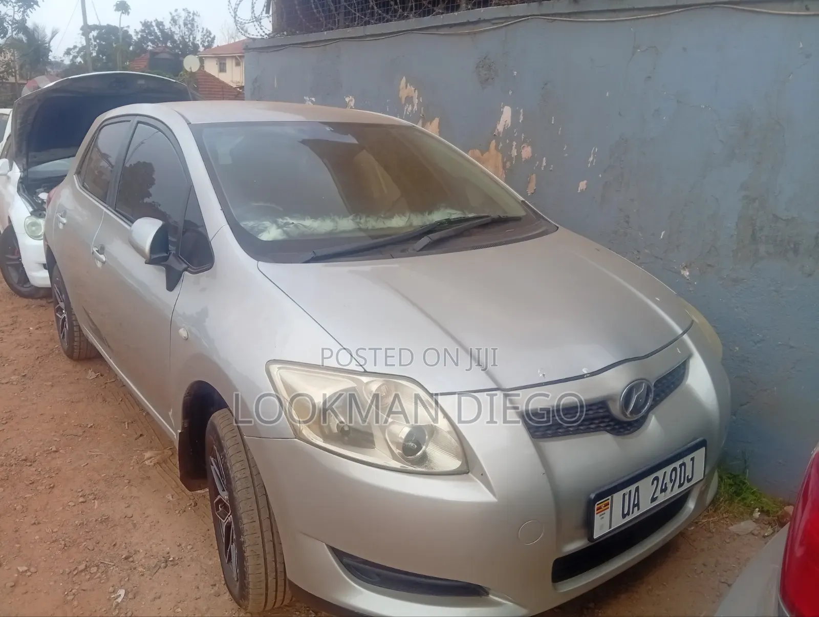 Toyota Auris 2009 Silver