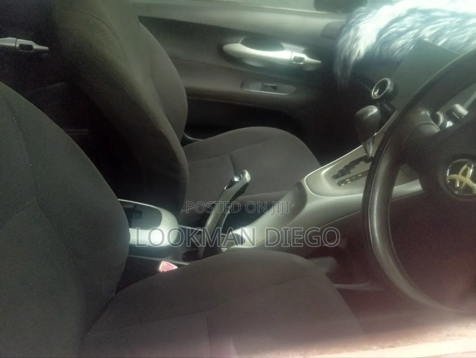 Toyota Auris 2009 Silver