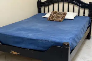 4*6 Bed With Matrress