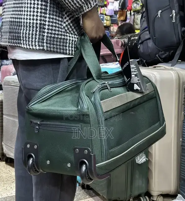 Travel Bag Ricardo - Small