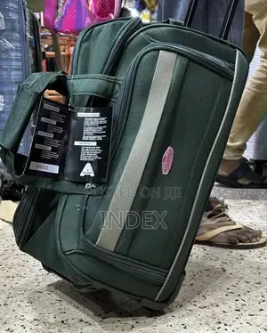 Travel Bag Ricardo - Small