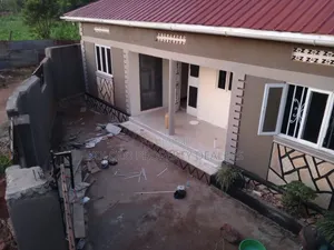 2bdrm House in Seguku, Central Division for sale