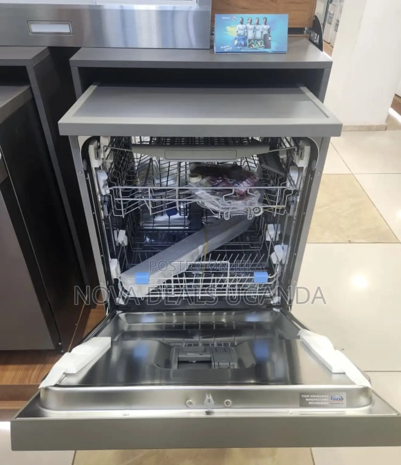 Hisense Dishwasher Stainless Steel, 8 Programs With 15 Place Settings