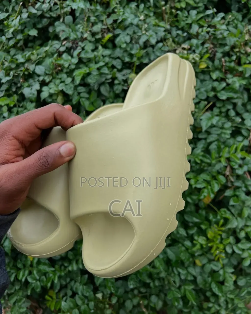 Adidas Yeezy Slides