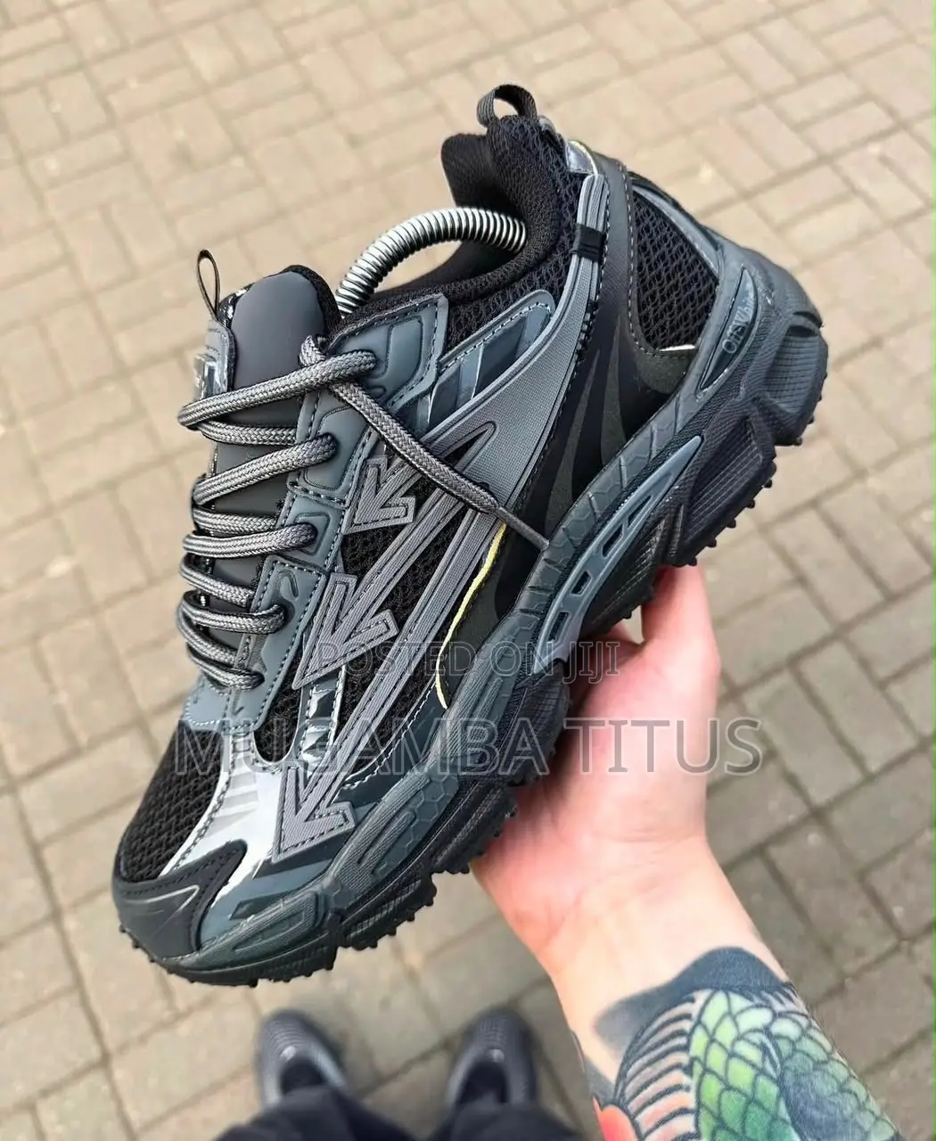 Off White Be Right Back