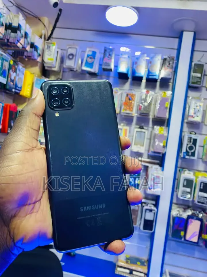 Samsung Galaxy A12 128 GB Black