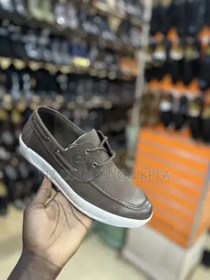 Original ECCO Men’s Brown Leather Casual Comfort White Sole Sneakers