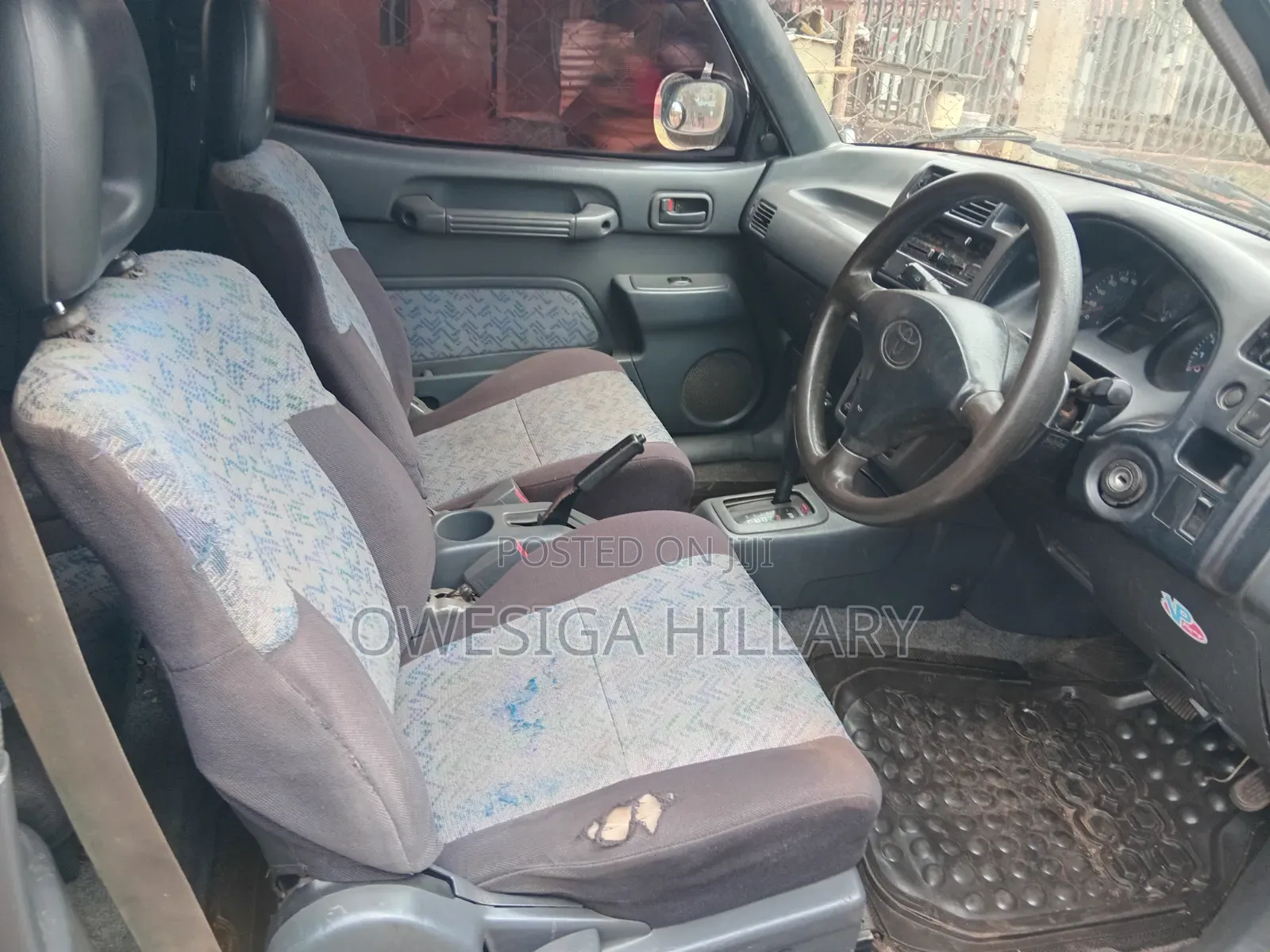 Toyota RAV4 Automatic 2000 Silver