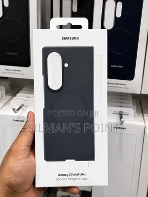 Samsung Galaxy Z Fold 8 Ultra Silicone Magnet Case