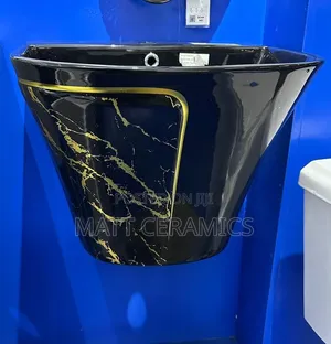 Black and Gold Wash Basin