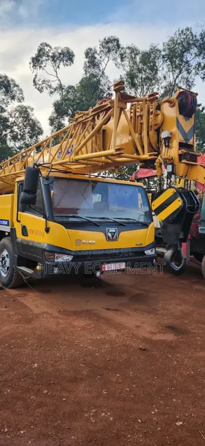 Cranes 25-75 Tons for Hire