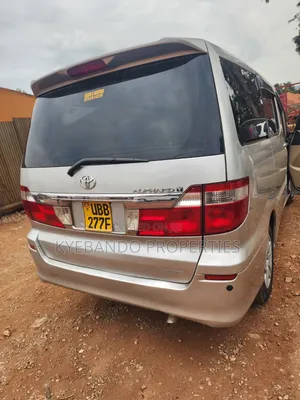 Toyota Alphard 2005 Silver