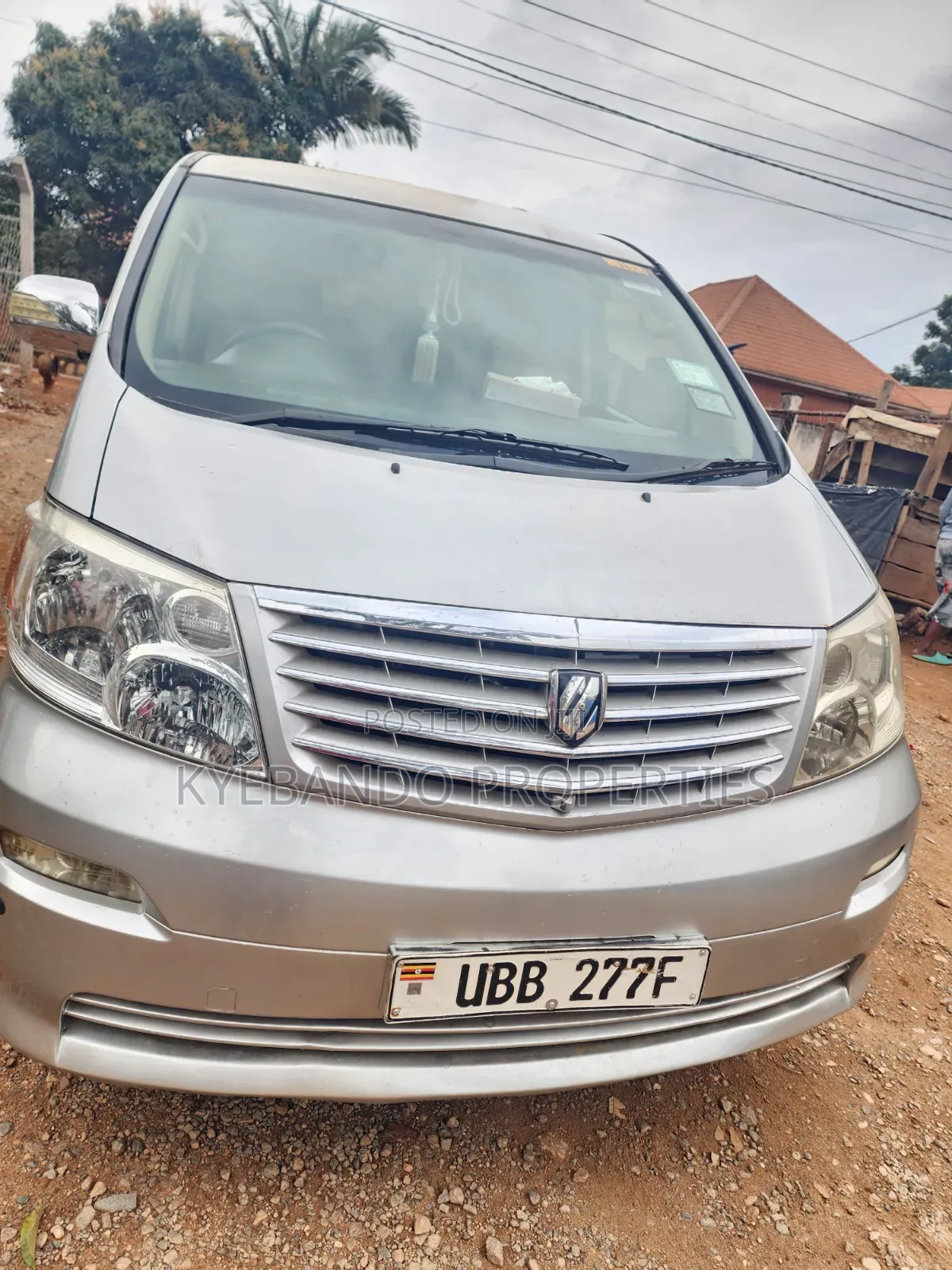 Toyota Alphard 2005 Silver