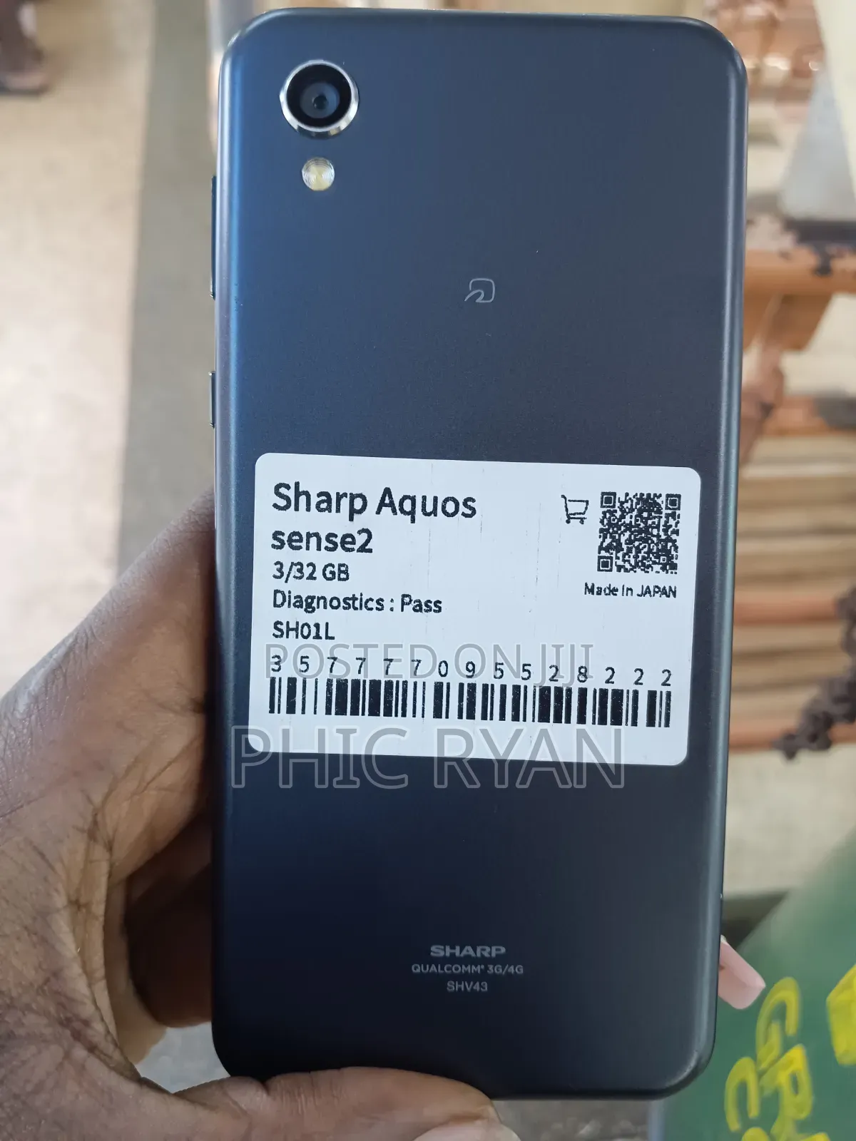 Sharp Aquos Sense 2 SHV43 32 GB Blue