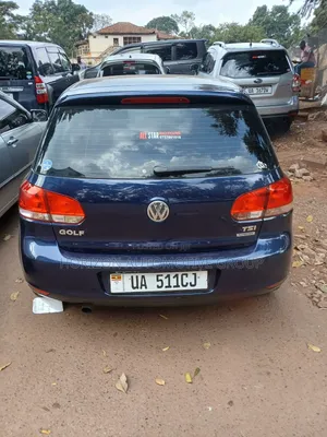 Volkswagen Golf 2012 Blue